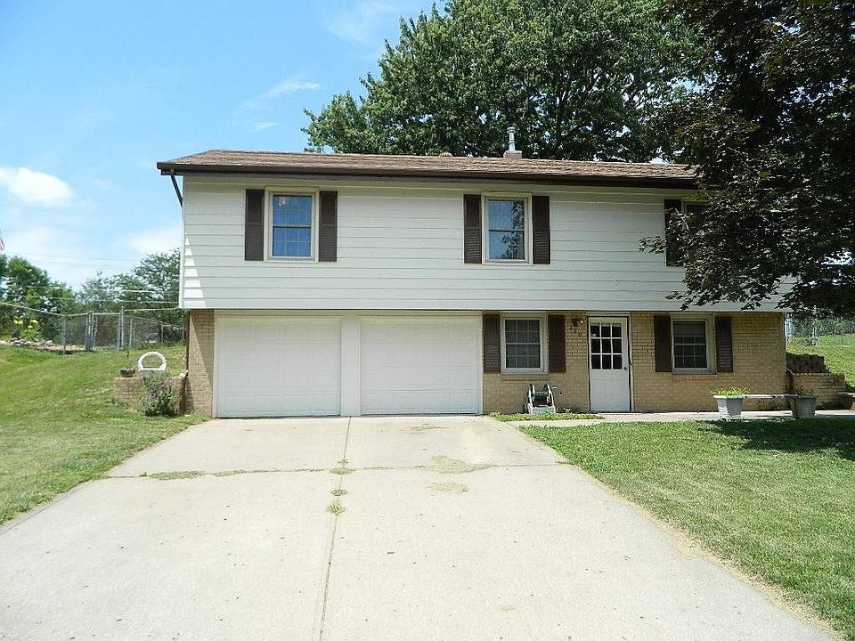 1st image of 430 N 82nd St