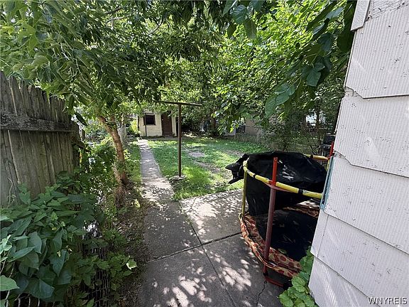 2nd image of 534 20th St