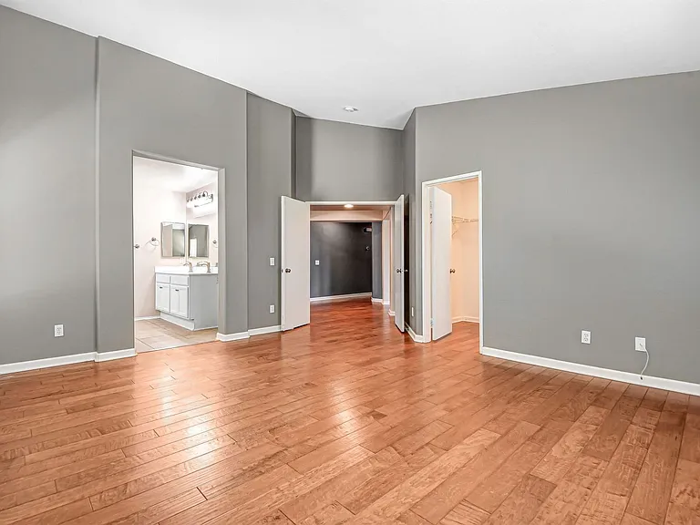 25629 Driftview Cir — Photo 8