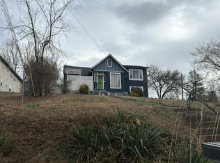 9 Elkwood Ave, Asheville, NC 28804