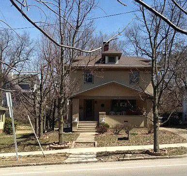 825 6th St photo 1