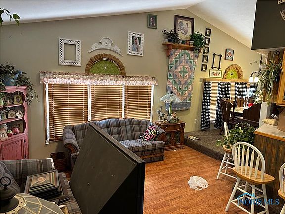 4th image of 318 Southcrest Dr