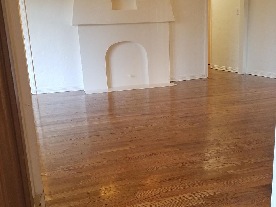 Entrance to your new home: Huge living room