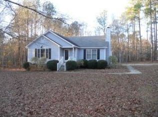 2300 Whispering Pines Dr, Clayton, NC 27520