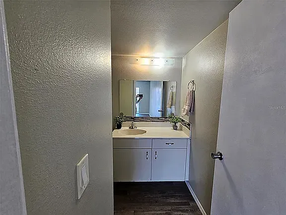 8142 Fairways Cir #S204 — Photo 9