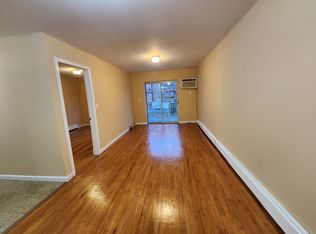 86-70 Midland Pkwy #2, Jamaica, NY 11432
