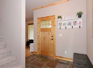 18718 Van Fleet Ave, Sandy, OR 97055