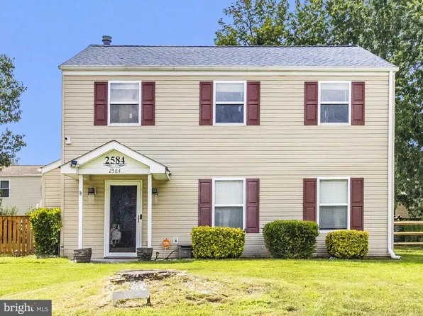 2584 Sussex Ct, Waldorf, MD 20602