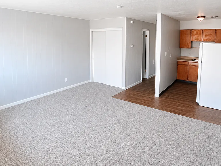 Updated Littleton Apartment with Amenities! Emerald Point — Photo 9