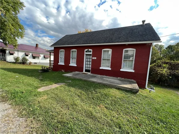 1546 Wheeling Ave, Zanesville, OH 43701
