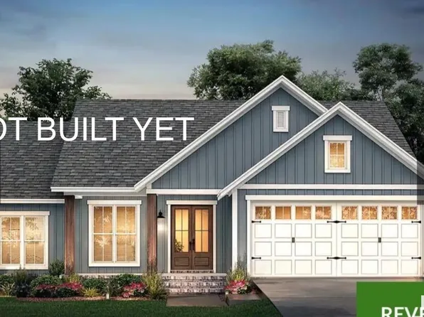 12195 Blue Sky Dr, Marion, IL 62959