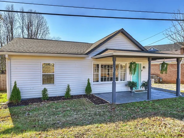 1235 Bradford Heights Rd, Gastonia, NC 28054