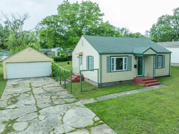 1307 W Martin St, Coffeyville, KS 67337