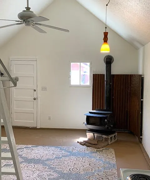 vaulted ceiling
