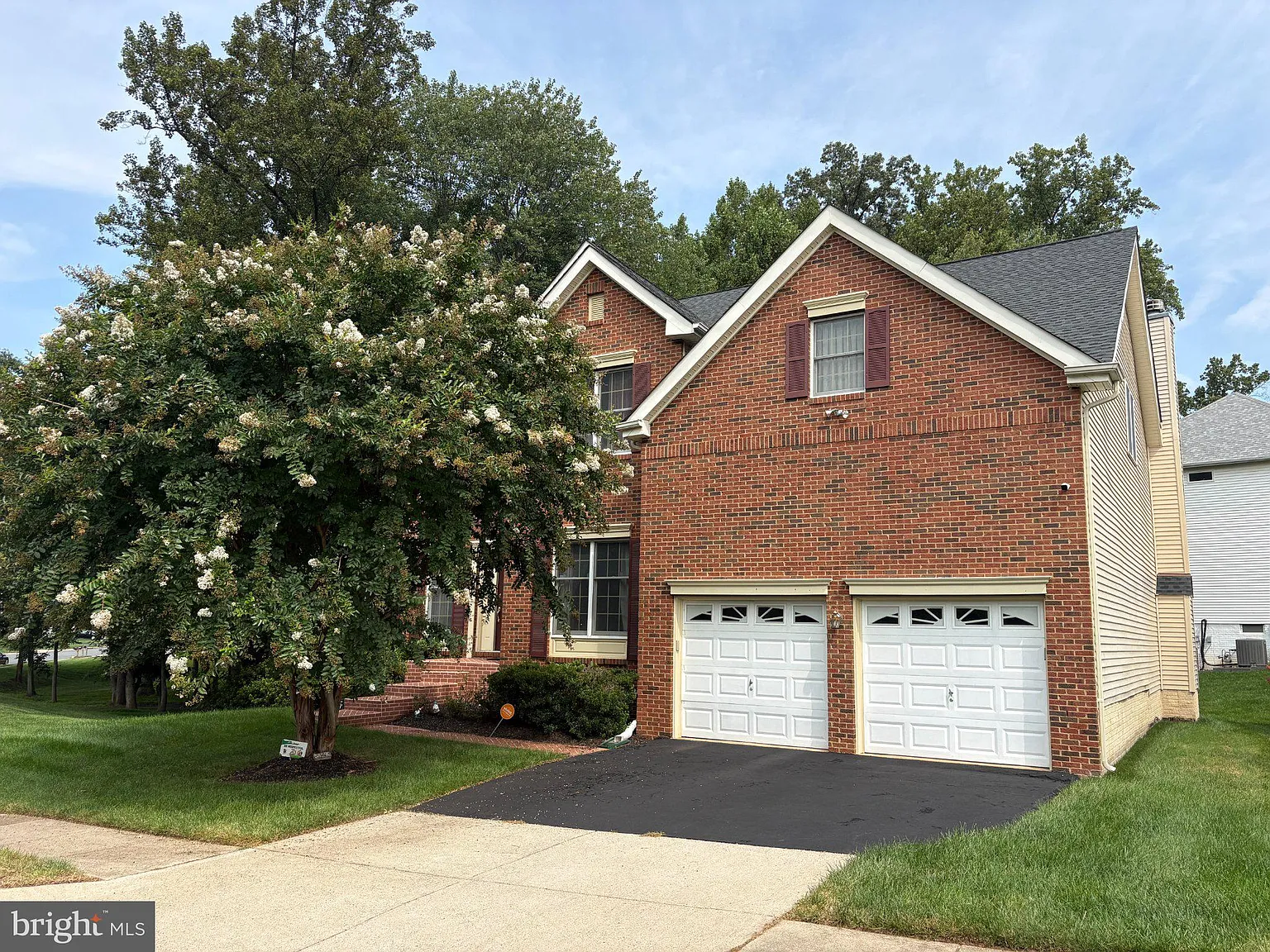 5 bed, 4.5 bath, 3359 sqft, $5,500 — Photo 4