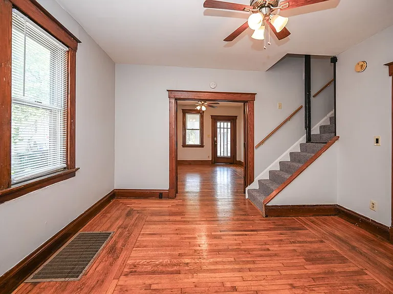 409 Ada St — Photo 14