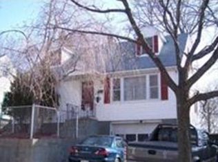 8 Wyola Dr, Worcester, MA 01603