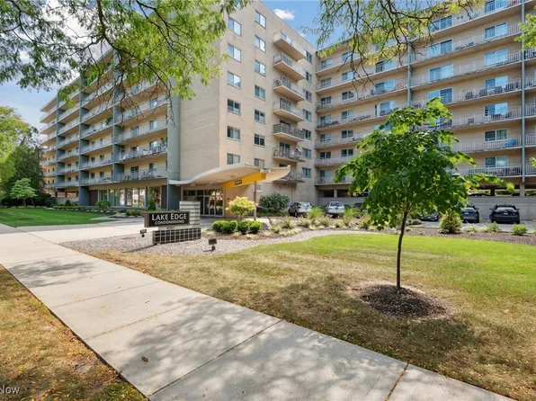 10301 Lake Ave APT 724, Cleveland, OH 44102