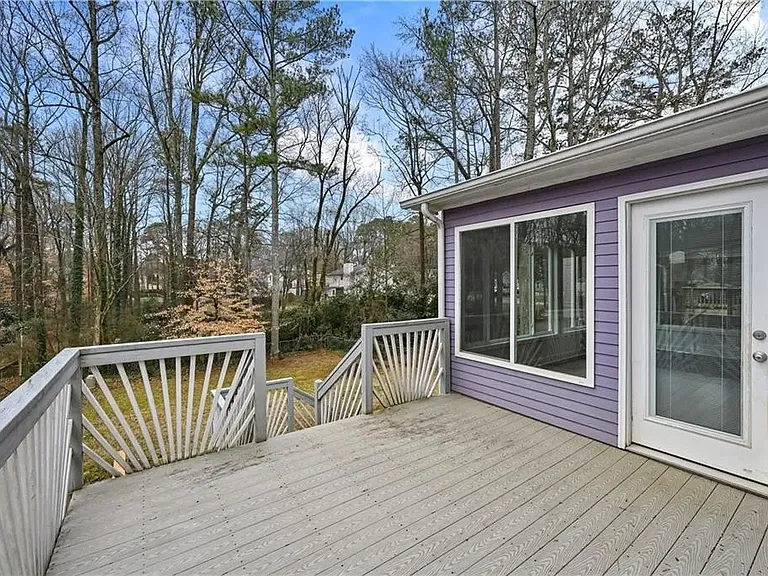 4608 Rosemear Ct — Photo 9