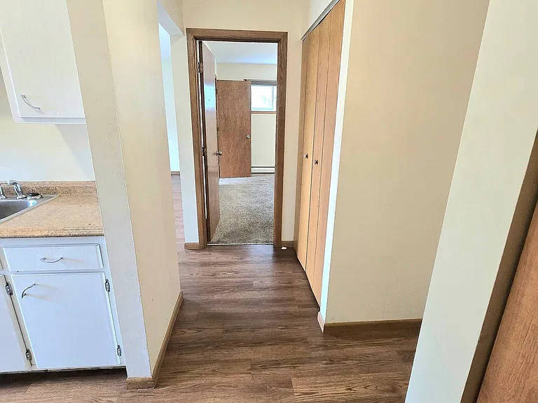 340 Marshall Ave #2 — Photo 9