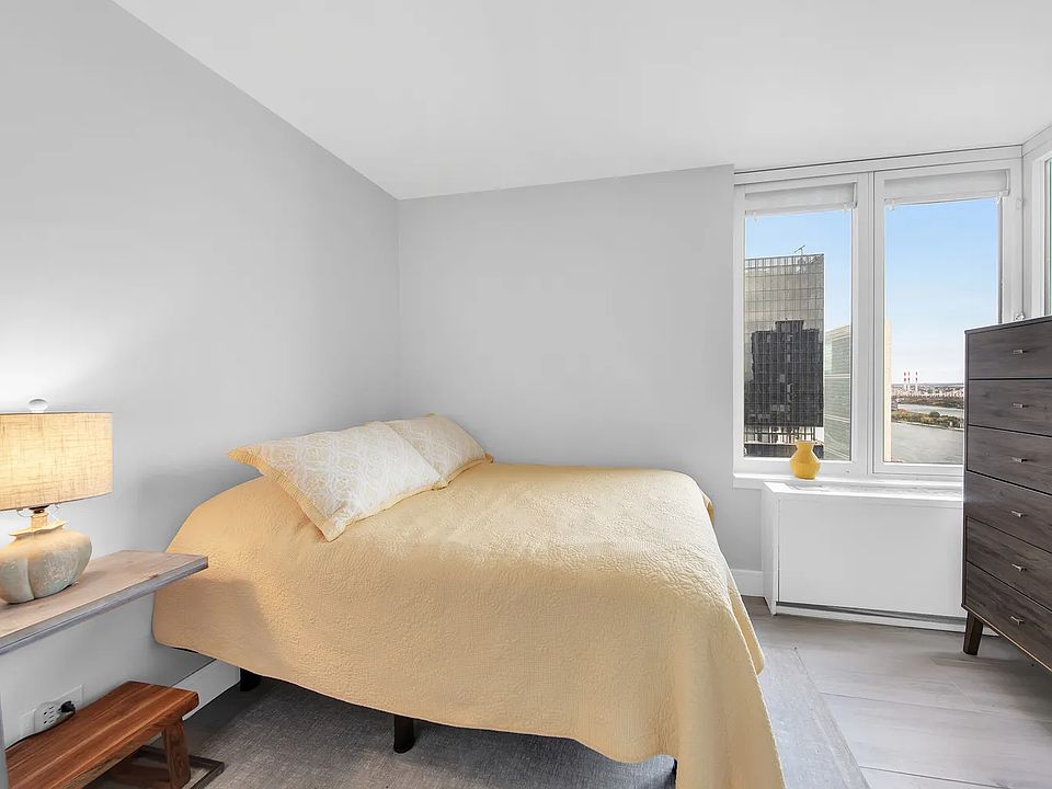 2nd image of 330 E 38th St APT 39M