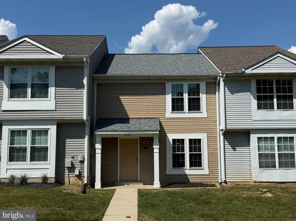 4086 Bluebird Dr, Waldorf, MD 20603