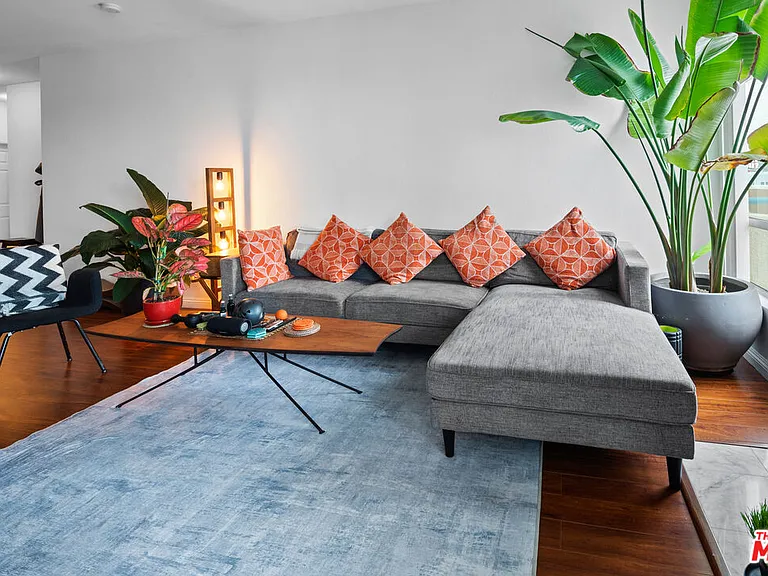 1200 S Corning St #201 — Photo 11