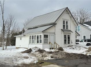 377 Main St, Phoenix, NY 13135