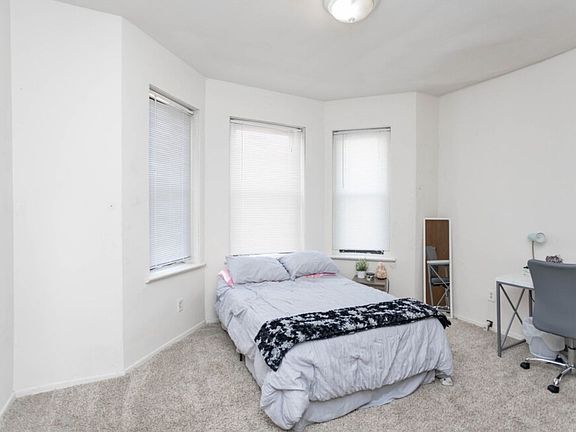4th image of 515 Semple St APT 2