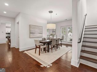 301 Canton Way, Roswell, GA 30075