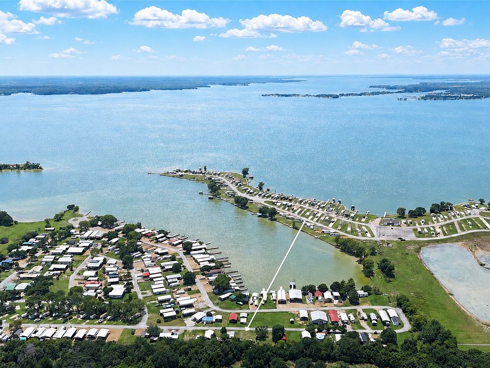 1st image of 935 Blue Heron Way Lot 16