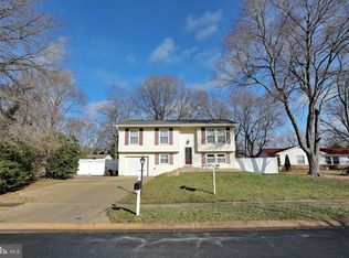 1206 Jefferson Ln, Waldorf, MD