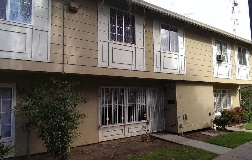 1st image of 1480 Carmen Ct