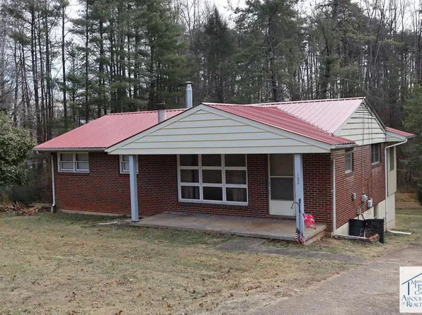 1400 Lee St, Martinsville, VA 24112