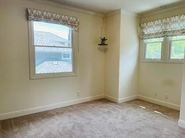 734 Chimalus Dr — Photo 17