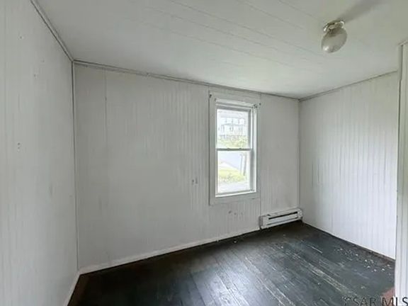 2nd image of 509-511 Broad St #509