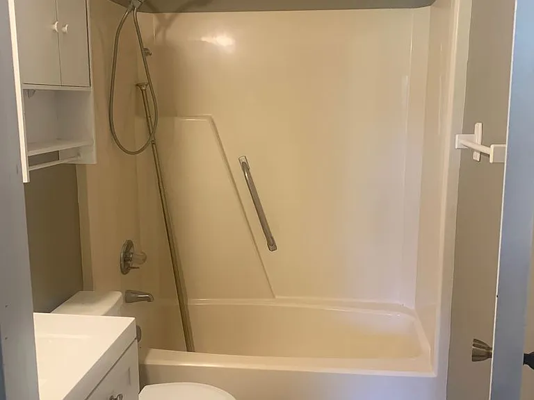 129 Blossom Dr — Photo 9