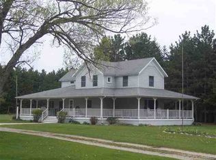 1802 S 37th Rd, Cadillac, MI 49601