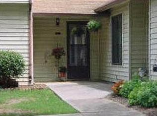 1070 Country Ct, Lawrenceville, GA 30044