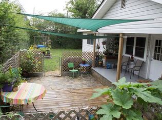 211 North Ave, Swannanoa, NC 28778