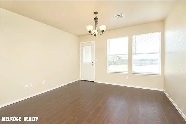 Clean, Cute, Cozy Home in Concorde Addition! — Photo 3