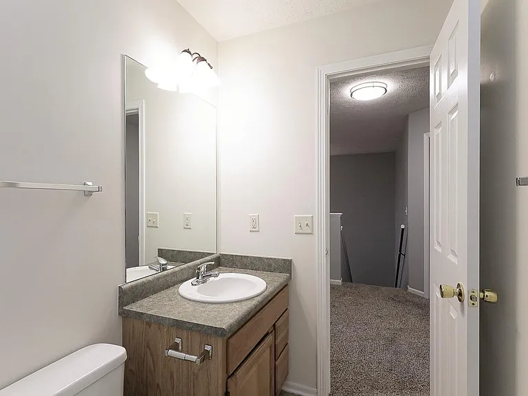 8805 Venice Ln — Photo 22