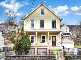 27 Fort Putnam St, Highland Falls, NY 10928