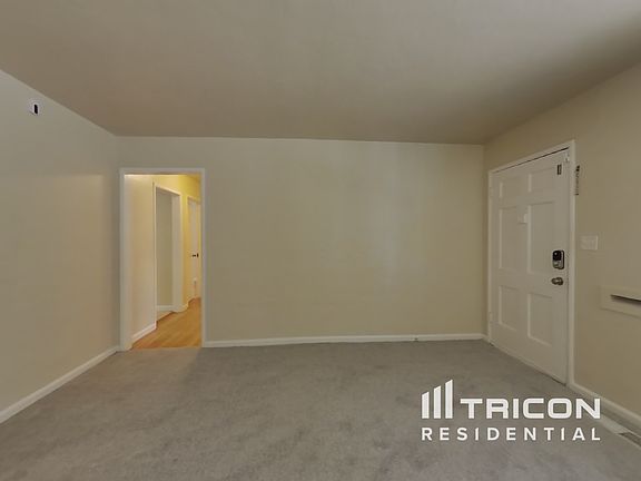 3rd image of 1316 W 9th St