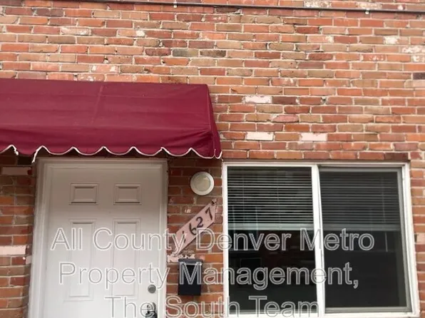 1627 Alton St, Aurora, CO 80010