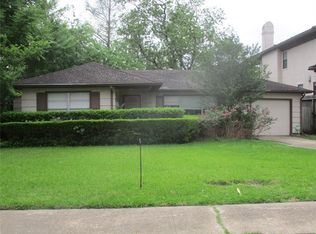 4611 Evergreen St, Bellaire, TX 77401
