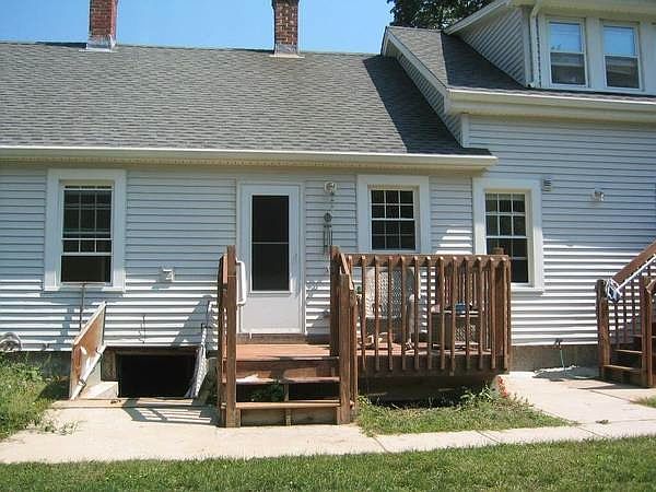 2nd image of 574 Church St