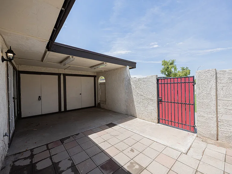 720 S Dobson Rd #10 — Photo 4