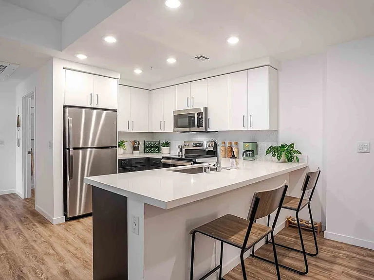 Wexler — Photo 6