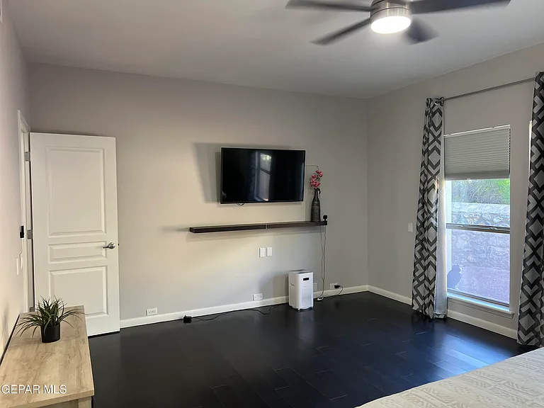 5656 Burning Tree Dr — Photo 41